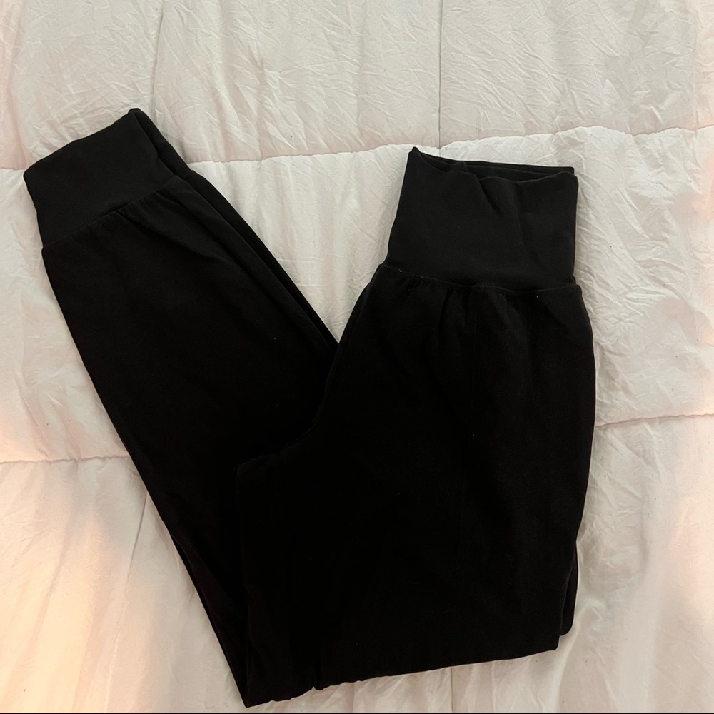 Athleta Salutation Jogger - Black